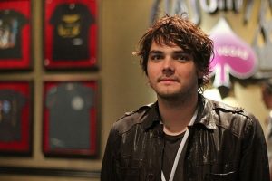 Read more about the article Gerard Way lamenta morte de vocalista de banda de Metal que abriria shows do My Chemical Romance