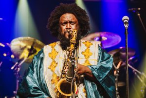 Read more about the article RESENHA: Kamasi Washington e Masego celebram o amor pelo Jazz em São Paulo