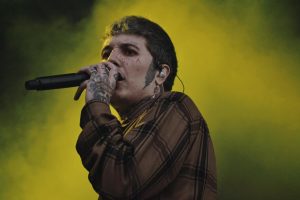 Read more about the article “Não é só fazer música”: Oli Sykes lamenta necessidade de músicos criarem “esquetes” para o TikTok