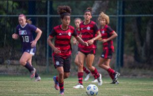 Read more about the article Histórico! Flamengo fará transmissão ao vivo de semifinal do brasileirão sub-20 feminino