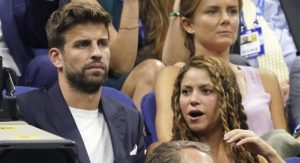 Read more about the article Piqué teria traído Shakira com a mãe de colega do Barcelona, afirma jornal