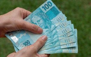 Read more about the article Auxílio Brasil, pagamento de junho terá um valor maior