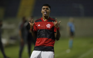 Read more about the article Técnico do sub-20 aponta características diferenciadas de Matheusão, joia da base do Flamengo