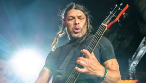 Read more about the article “Mantenha a compostura”: Robert Trujillo revela brigas internas do Metallica e conta como lida com a situação