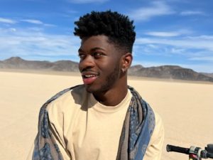 Read more about the article Lil Nas X detona premiação em música após ser esnobado: “homofobia da comunidade preta”