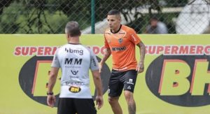 Read more about the article Atlético-MG: Vargas inicia trabalho de transição; Arana retorna da Seleção Brasileira