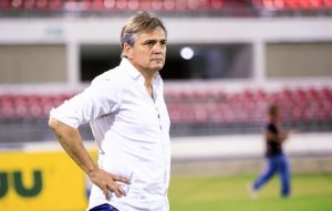 Read more about the article Atual técnico do Anápolis-GO, Luiz Carlos Winck tem como sonho comandar o Vasco