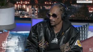 Read more about the article Ícone: Snoop Dogg revela que aumentou salário do seu “bolador de baseados” por causa da inflação