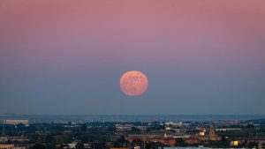 Read more about the article Próxima superlua aparece no céu do dia 14 de junho; saiba como acompanhar