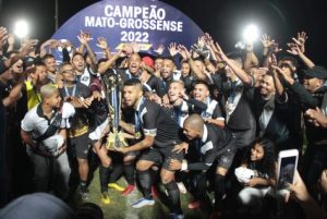 Read more about the article Em jogo emocionante, Mixto bate Cearense nos pênaltis e é campeão Mato-grossense da segundona