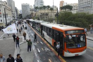 Read more about the article Motoristas de ônibus de São Paulo confirmam greve a partir da meia-noite