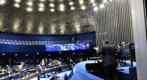 Read more about the article Senado aprova texto-base de projeto que cria teto para o ICMS