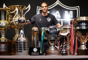 Read more about the article Eterno ídolo do Atlético-MG, Leonardo Silva completa 43 anos