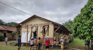 Read more about the article Estudantes cariocas arrecadam R$ 29 mil e instalam painéis solares em escola pública do Pará