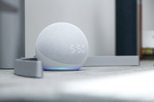 Read more about the article Será que a Alexa está fazendo contato com vozes do além? Novo recurso traz a sensação