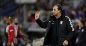 Read more about the article ‘Precisamos ter mais força na Conmebol’, diz Rogério Ceni sobre expulsões do São Paulo