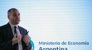 Read more about the article Ministro da Economia da Argentina renuncia ao cargo