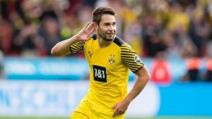 Read more about the article Borussia Dortmund quer mandar jogador embora, mas ele não quer sair