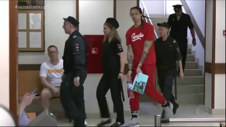 You are currently viewing Presa na Rússia, jogadora de basquete Brittney Griner se declara culpada em Tribunal de Moscou