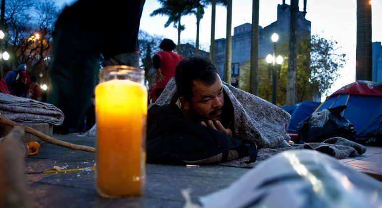 You are currently viewing Frio potencializa doenças em moradores de rua, mas não é a causa das mortes, dizem legistas