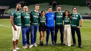 Read more about the article Revelado porquê elenco de The Boys veio ao Brasil assistir jogo do Palmeiras! Estas são as fotos