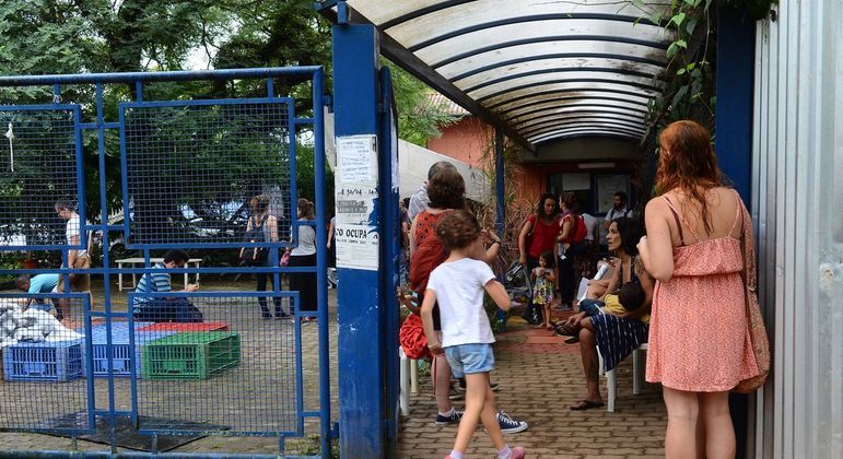 You are currently viewing Escolas estaduais de SP abrem período de matrícula antecipada para 2023