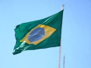 Read more about the article Querer proibir a bandeira do Brasil em propaganda eleitoral é ilegal