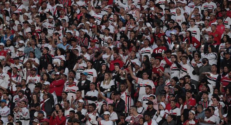 You are currently viewing São Paulo x Fluminense tem promessa de estádio cheio