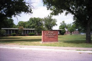 Read more about the article Atentado no Texas: quase 400 policiais estavam do lado de fora de escola