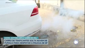 Read more about the article Criminosos usam veículo que solta nuvem de fumaça para despistar polícia em SP