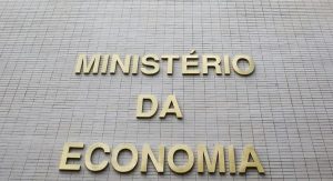 Read more about the article Governo bloqueia R$ 6,74 bilhões do Orçamento para cumprir teto