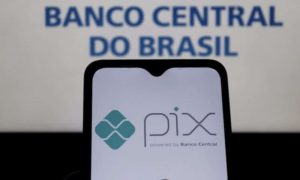 Read more about the article Em março de 2022,  Pix atinge a  51 milhões de usuários; veja!