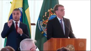 Read more about the article Defesa de Bolsonaro diz ao TSE que encontro com embaixadores foi um ‘debate de ideias’ sem caráter eleitoral