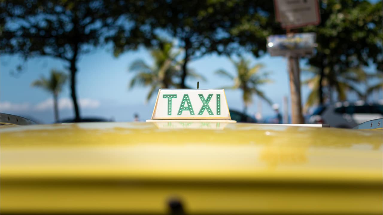 You are currently viewing Como funciona o cadastro para ganhar o Auxílio Taxista em agosto?