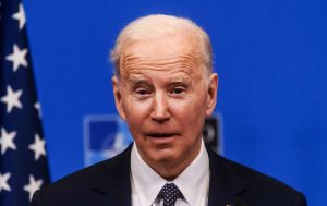 Read more about the article De novo: Biden testa positivo para covid-19