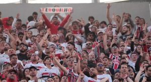 Read more about the article São Paulo abre venda de ingressos para jogo contra o Flamengo pelo Campeonato Brasileiro