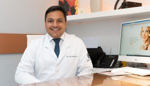 Read more about the article Dr. Luiz Teixeira, especialista em altas tecnologias médicas, vira o novo queridinho dos famosos