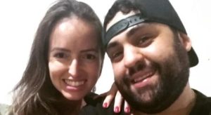 Read more about the article Mulher do sertanejo Lucas Guedes desabafa após morte do marido: ‘Coração despedaçado’