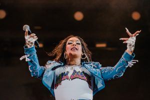 Read more about the article Ludmilla e Gloria Groove vão do Pagode ao Rock para incendiar o Na Praia Festival em Brasília