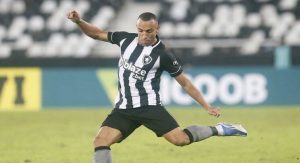 Read more about the article Marçal defende atuação do Botafogo após empate com o Atlético-GO