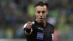 Read more about the article Vídeo prova que Palmeiras foi prejudicado pela arbitragem contra o Corinthians