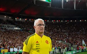 Read more about the article Flamengo venceu 9 dos 10 jogos que disputou como mandante com Dorival Júnior