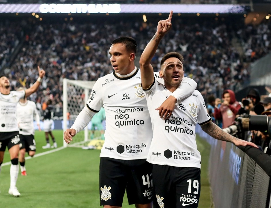 You are currently viewing Assista ao jogo Corinthians x Atlético-GO hoje (17) pela Copa do Brasil