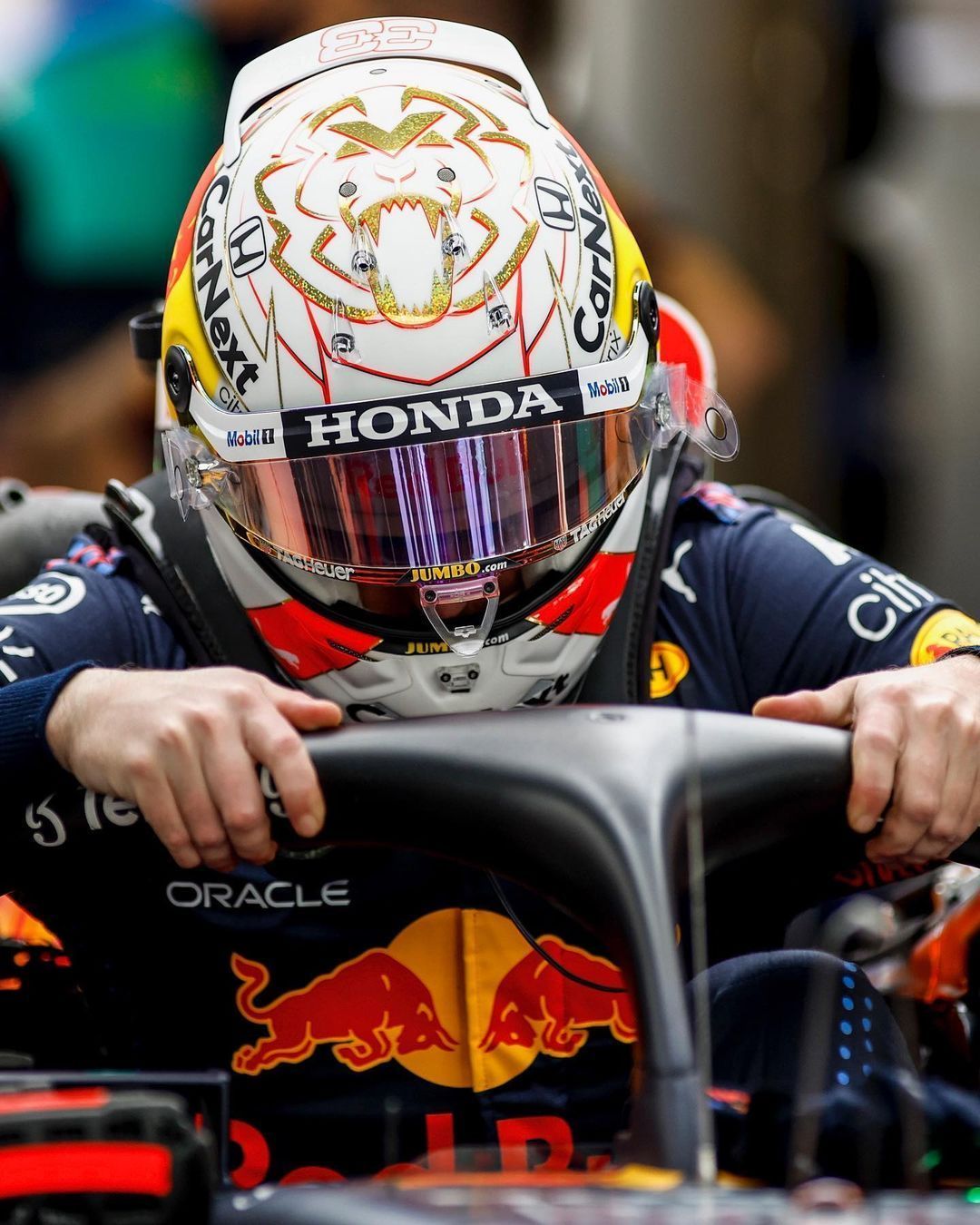 You are currently viewing Réplica de carro de Max Verstappen campeão é vendida por R$ 50 mil