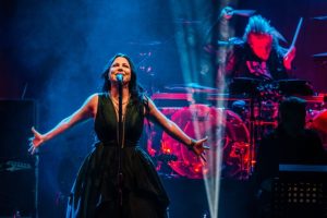 Read more about the article Evanescence volta ao topo das paradas com “Bring Me to Life” e ninguém sabe o porquê