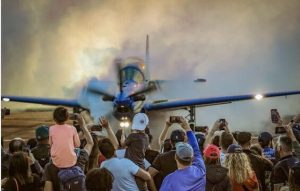 Read more about the article Esquadrilha da Fumaça faz show aéreo em Fortaleza neste sábado (27)