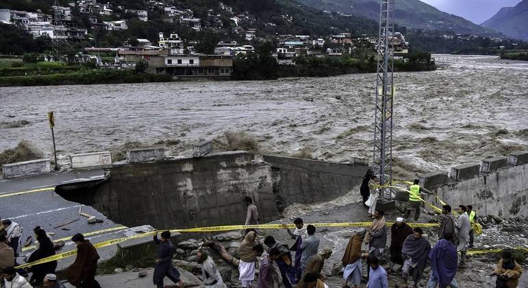 You are currently viewing Paquistão se prepara para novas inundações, que provocaram mais de mil mortes desde junho