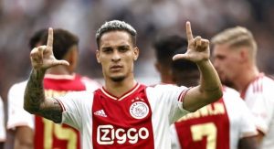 Read more about the article Ajax e Manchester United entram em acordo e Antony é esperado para assinar contrato