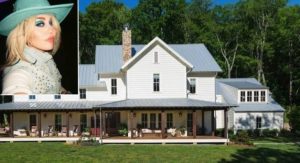 Read more about the article Miley Cyrus vende seu rancho em Nashville por R$ 75 milhões. Veja as fotos!