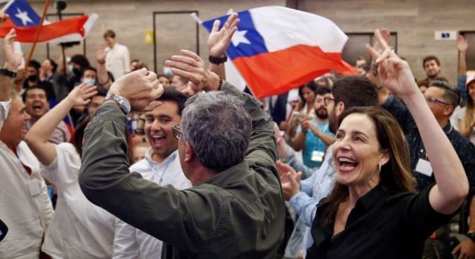 You are currently viewing Chile rejeita por ampla maioria o projeto da nova Constituição